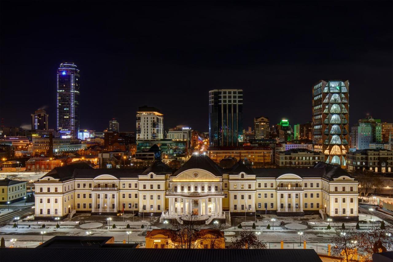 Roomy Hostel JJekaterinburg Exteriör bild